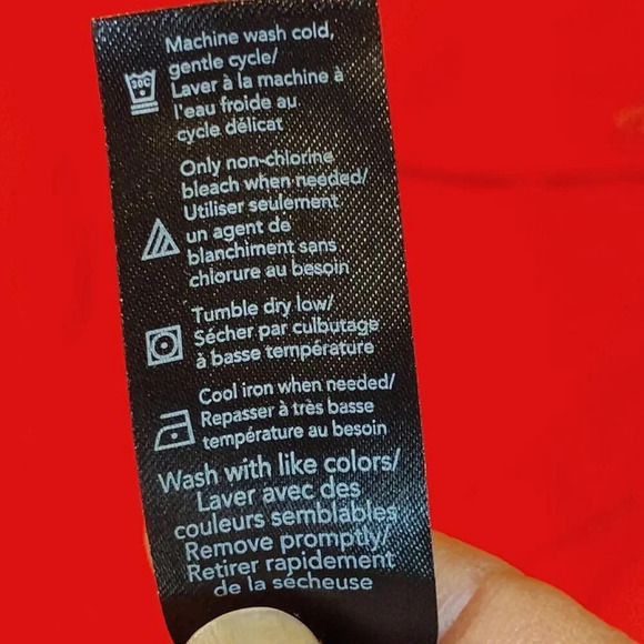 Women's George Plus Hot Salmon Sleeveless V-Neck Semi-Button Blouse in Size 1X - Picture 4 of 9